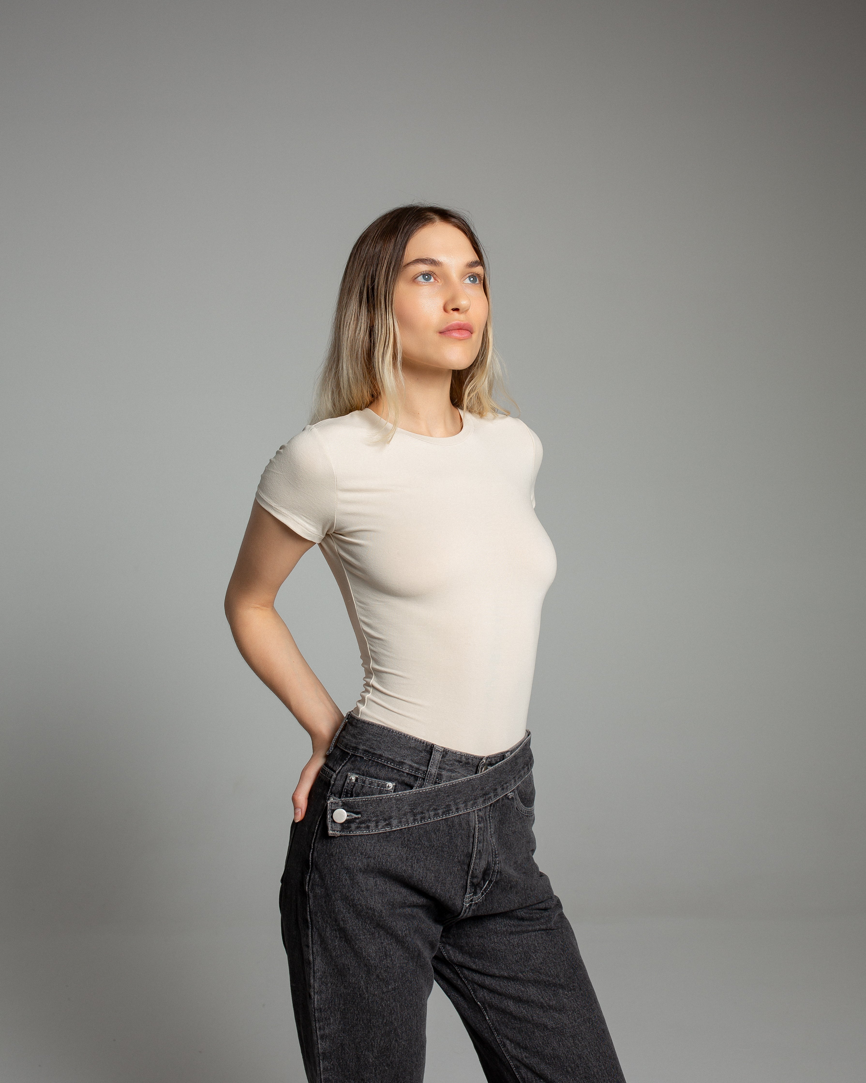 SHORT SLEEVES