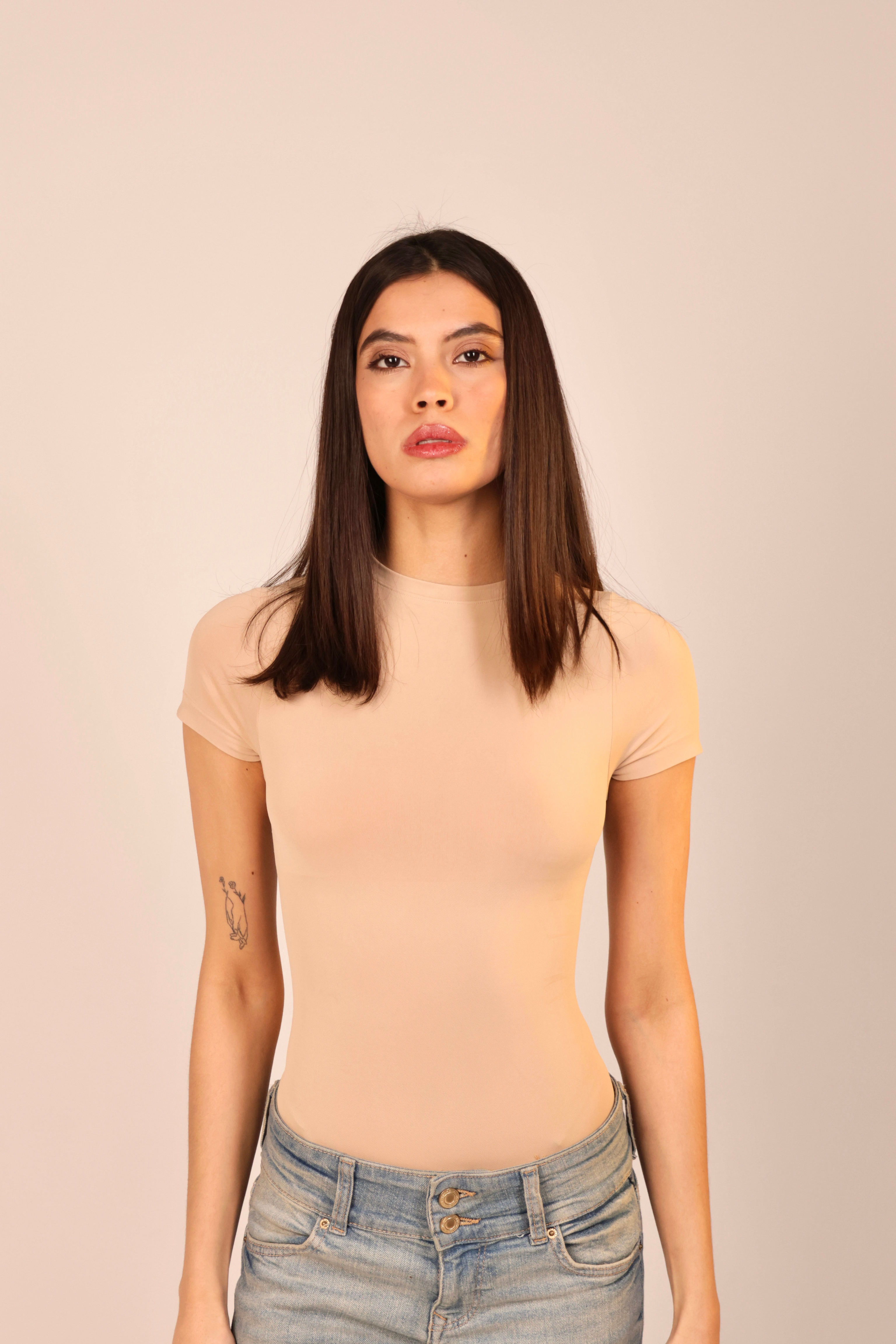 SHORT SLEEVE BODYSUIT