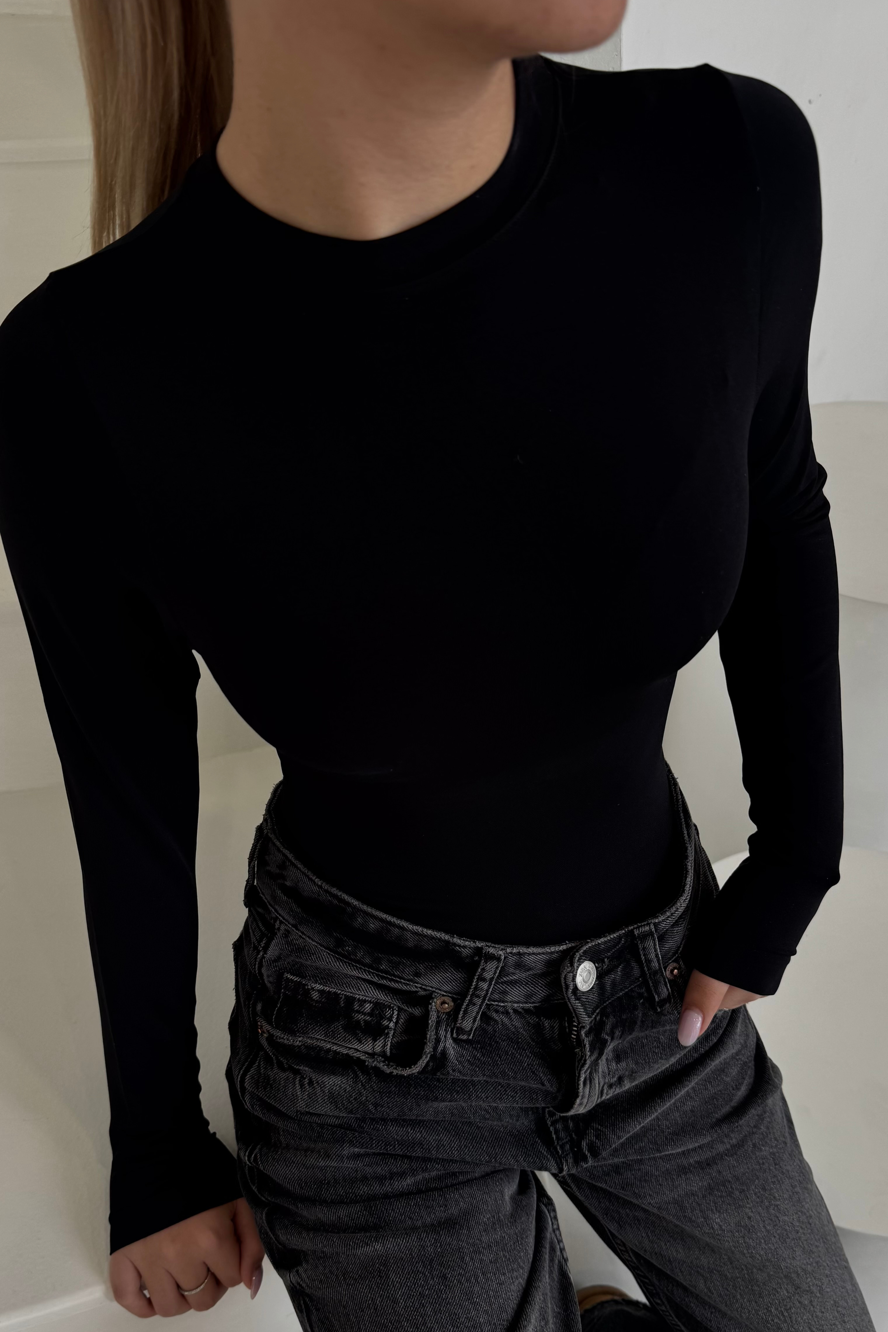 LONG SLEEVE BODYSUIT